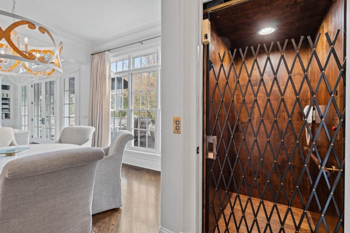 9,632 Sq. Ft. Mansion in Brentwood, TN ($4,095,000)