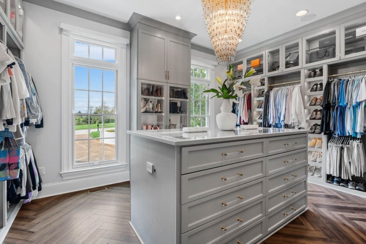 9,632 Sq. Ft. Mansion in Brentwood, TN ($4,095,000)