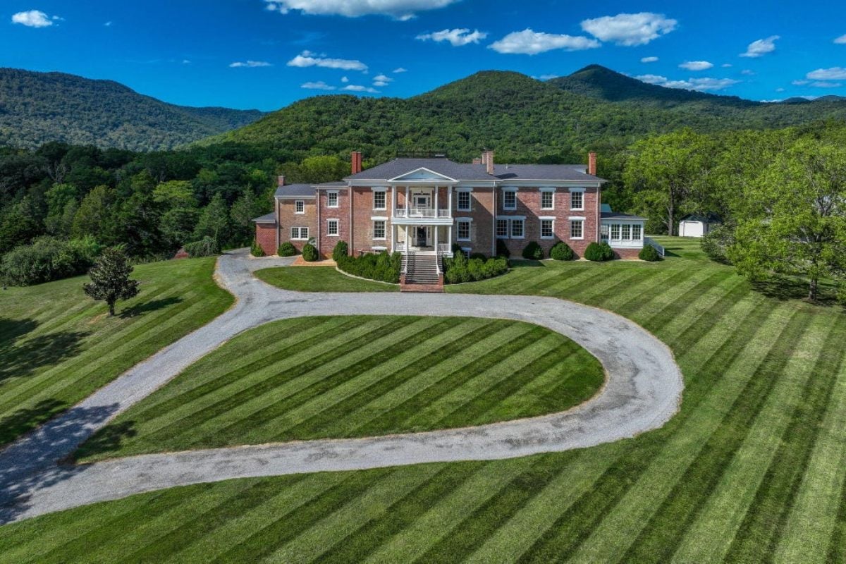 12,474 Sq. Ft. Mansion in Buchanan, VA ($6,250,000)