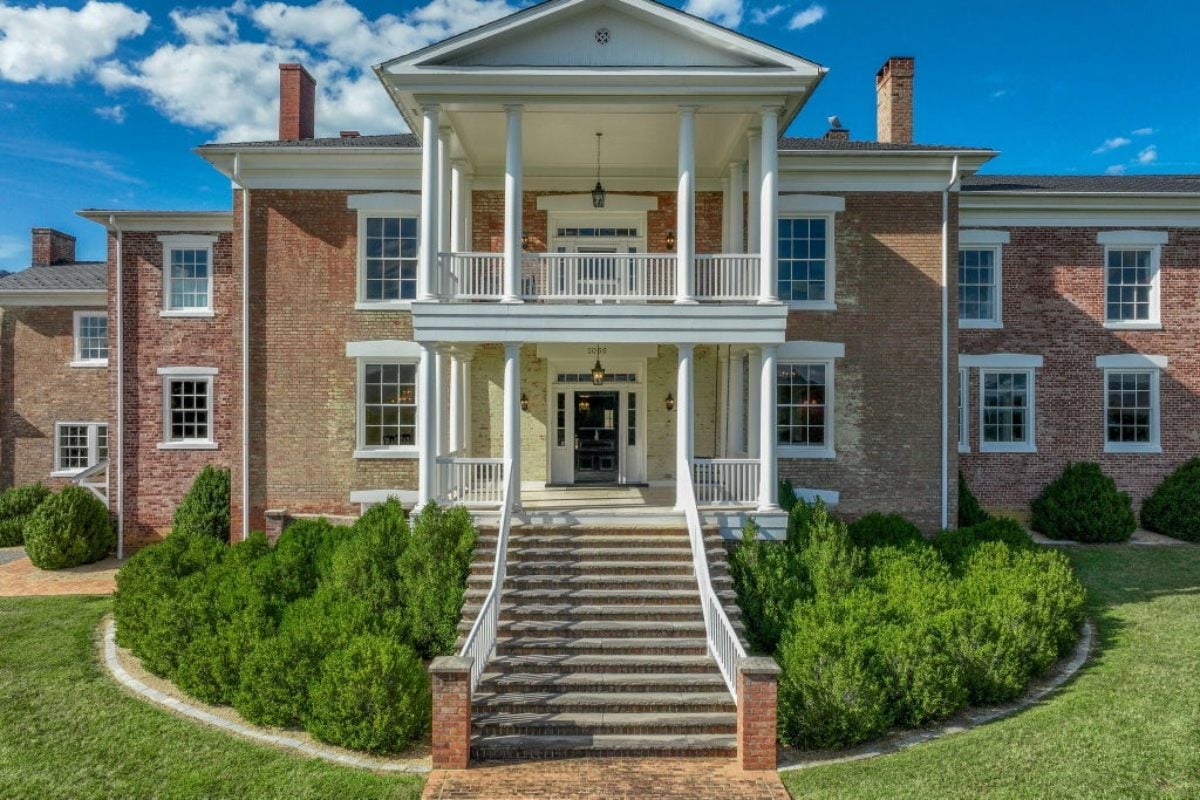 12,474 Sq. Ft. Mansion in Buchanan, VA ($6,250,000)