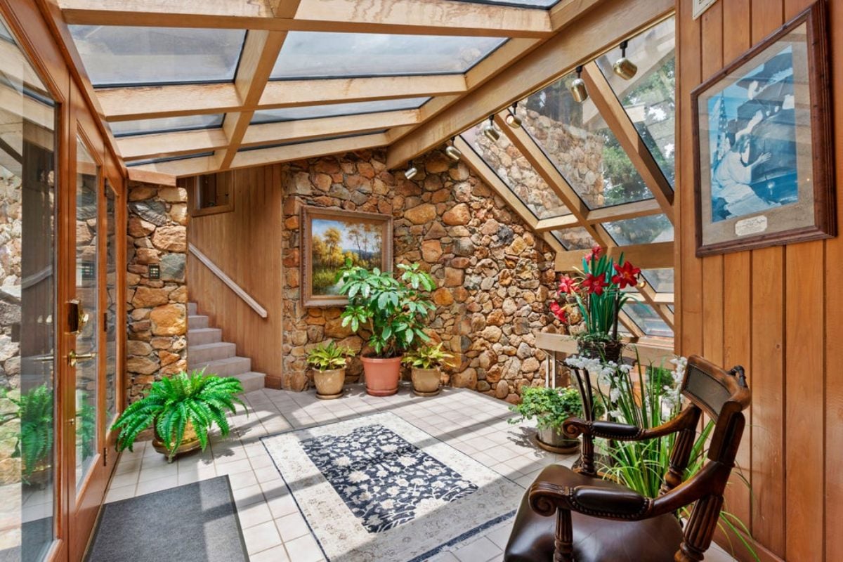 9,655 Sq. Ft. Mansion in Chapel Hill, NC ($5,400,000)