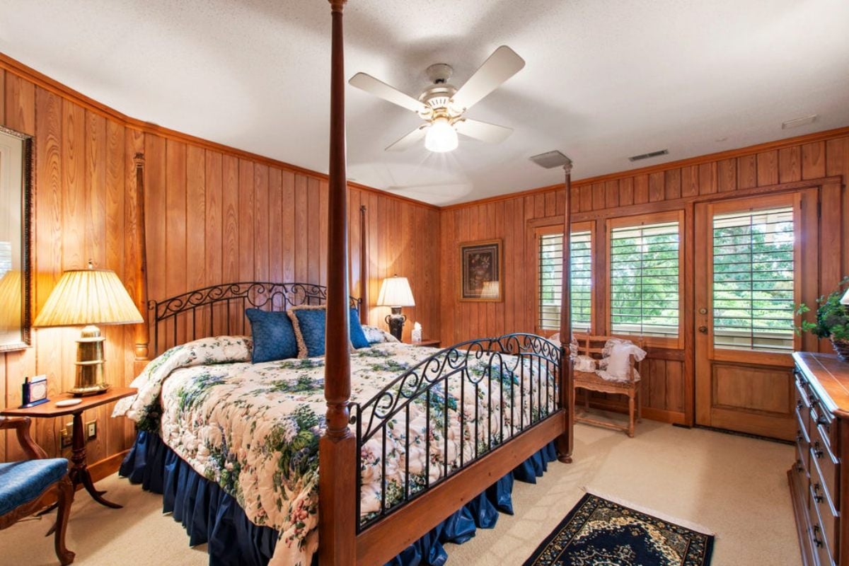 9,655 Sq. Ft. Mansion in Chapel Hill, NC ($5,400,000)