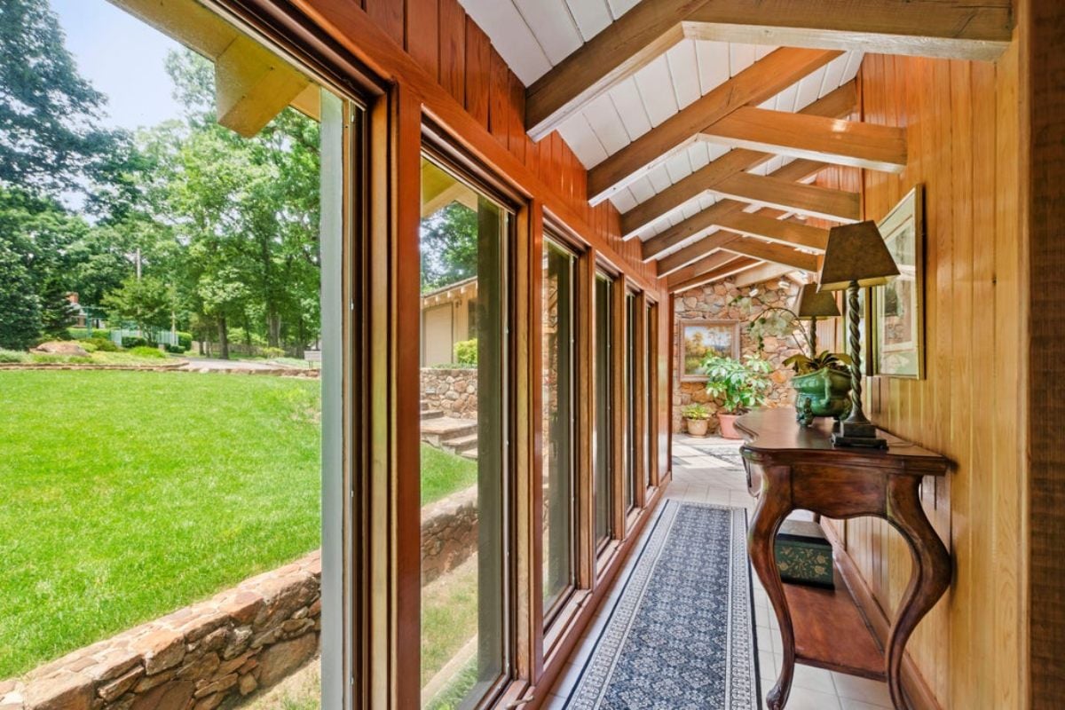 9,655 Sq. Ft. Mansion in Chapel Hill, NC ($5,400,000)