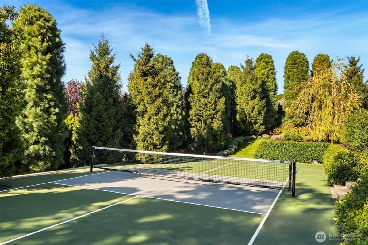 8,000 Sq. Ft. Mansion in Clyde Hill, WA ($17,000,000)