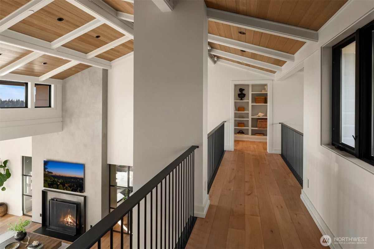 8,000 Sq. Ft. Mansion in Clyde Hill, WA ($17,000,000)