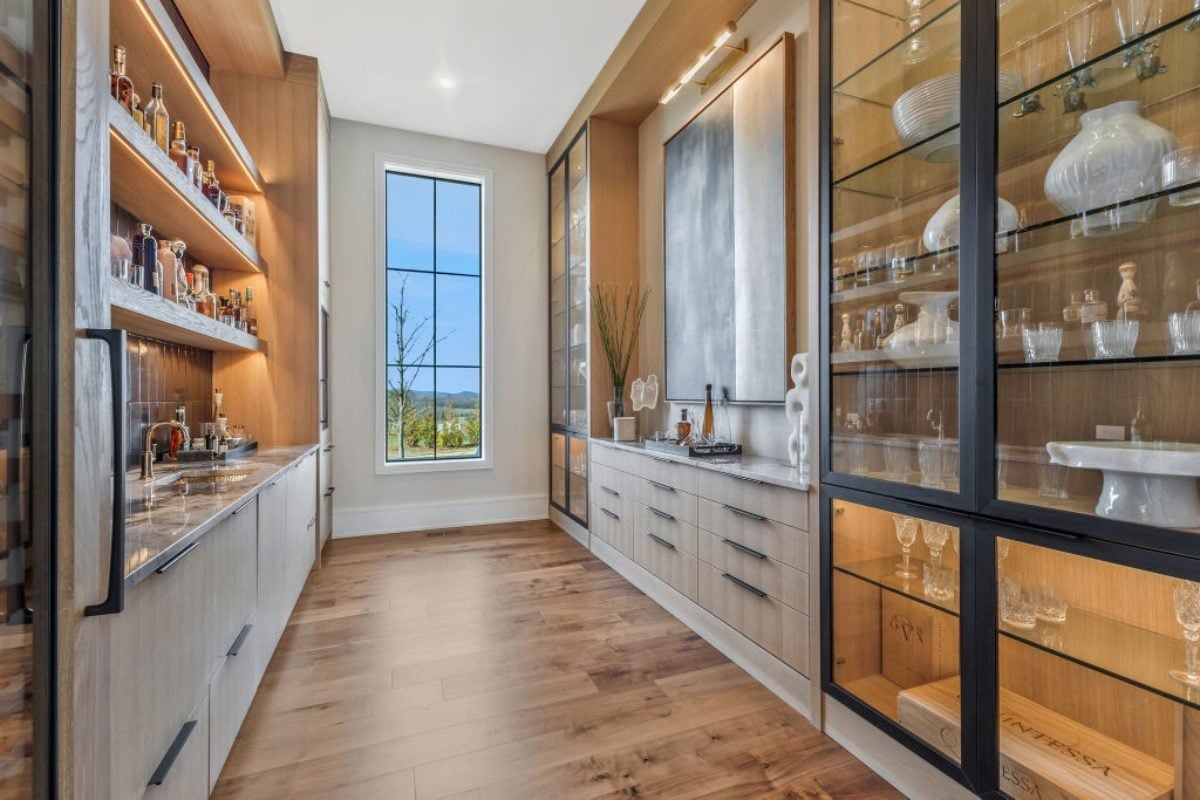 10,380 Sq. Ft. Mansion in College Grove, TN ($15,950,000)