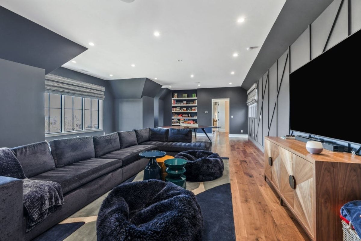 10,380 Sq. Ft. Mansion in College Grove, TN ($15,950,000)