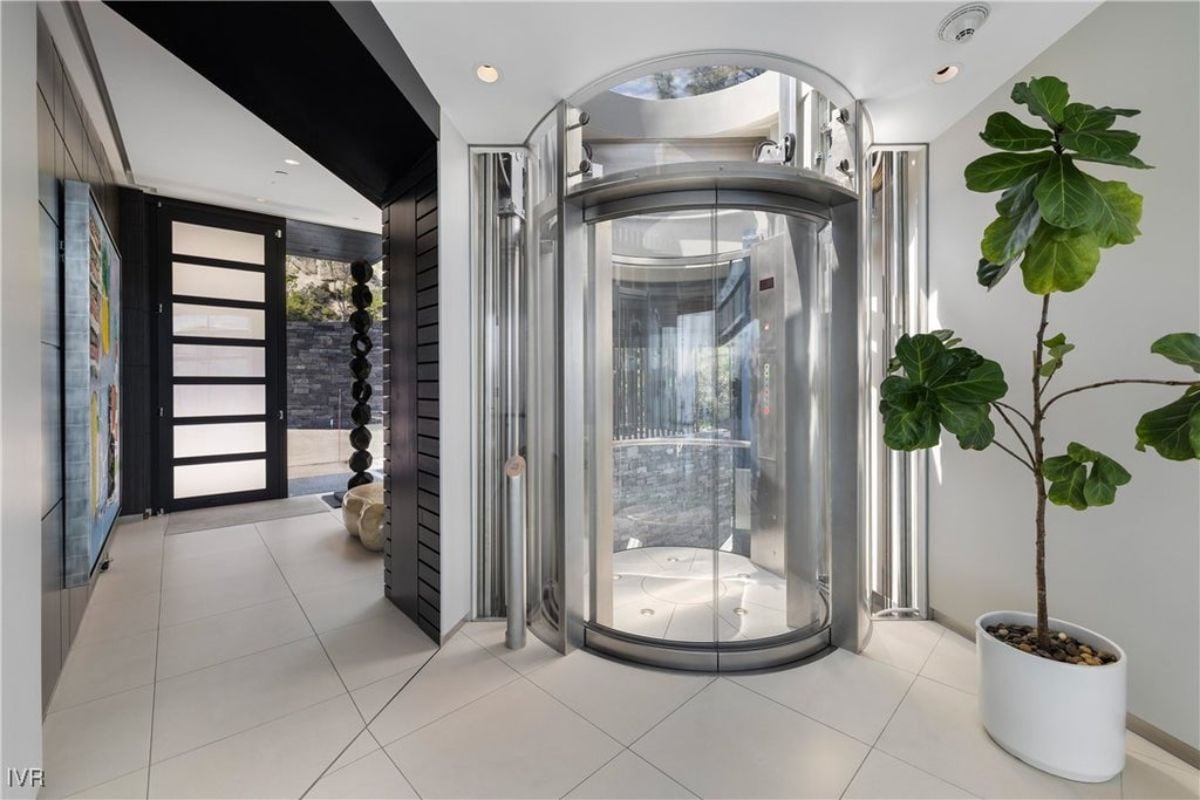 9,976 Sq. Ft. Mansion in Crystal Bay, NV ($45,000,000)