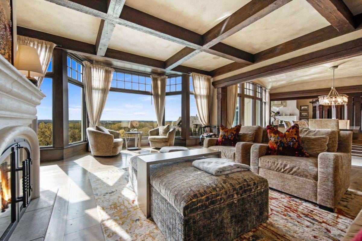 12,558 Sq. Ft. Mansion in Eden Prairie, MN ($6,000,000)