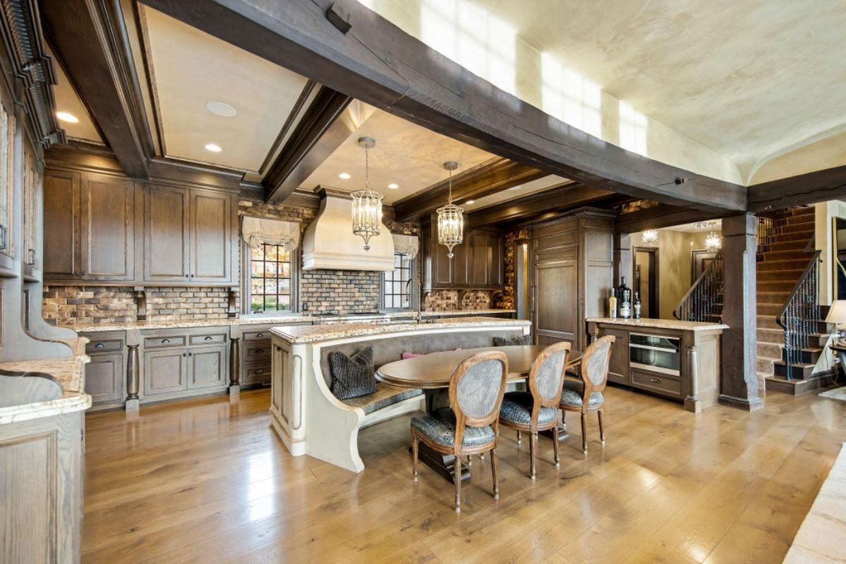 12,558 Sq. Ft. Mansion in Eden Prairie, MN ($6,000,000)