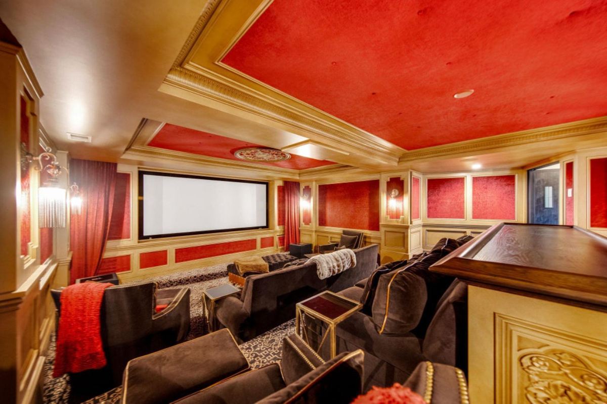 12,558 Sq. Ft. Mansion in Eden Prairie, MN ($6,000,000)