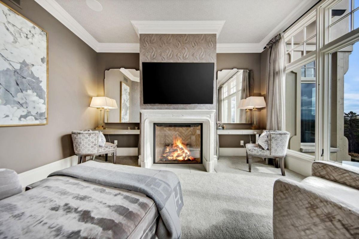 12,558 Sq. Ft. Mansion in Eden Prairie, MN ($6,000,000)