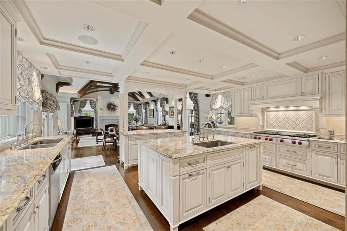 9,775 Sq. Ft. Mansion in Fox Chapel, PA ($6,800,000)