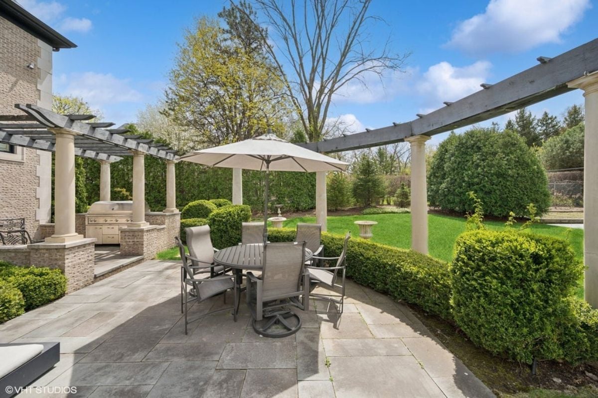 8,000 Sq. Ft. Mansion in Glencoe, IL ($3,695,000)