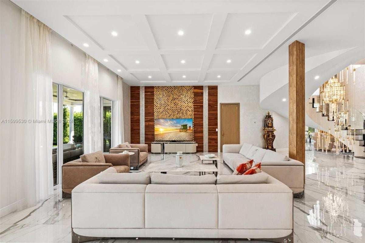 8,541 Sq. Ft. Mansion in Golden Beach, FL ($17,699,000)