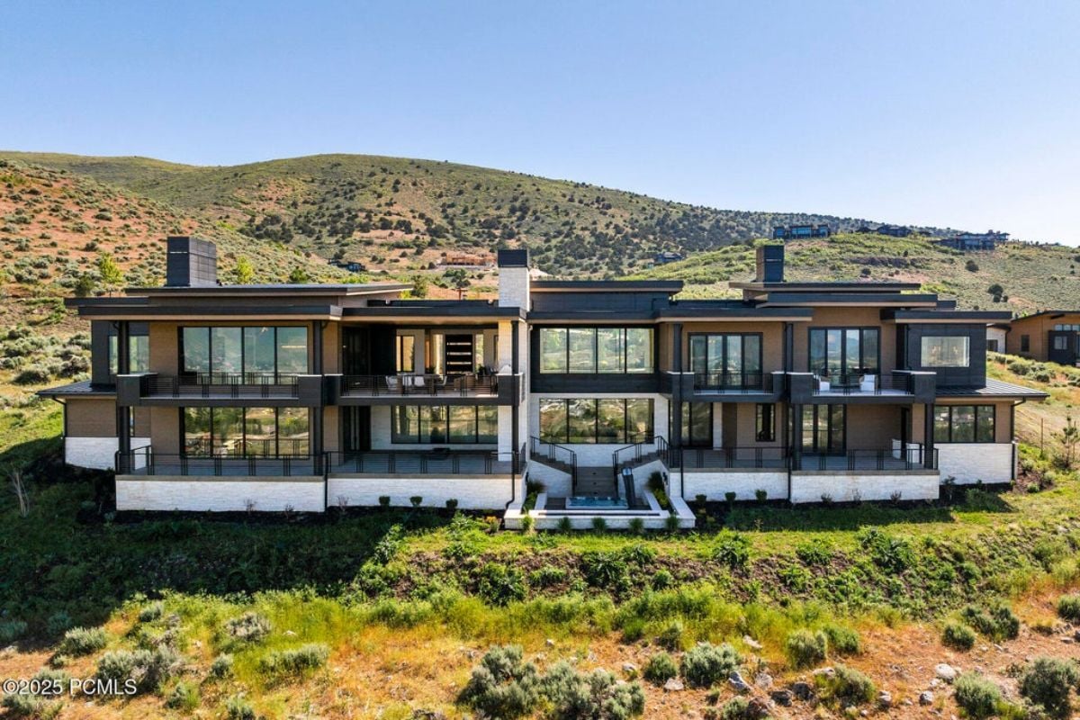 7,860 Sq. Ft. Mansion in Heber City, UT ($7,900,000)