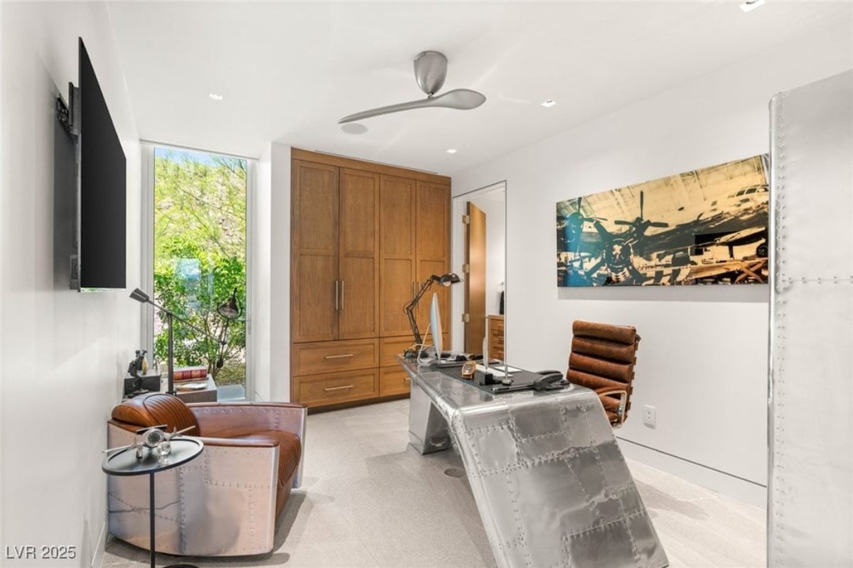 6,434 Sq. Ft. Mansion in Henderson, NV ($9,250,000)
