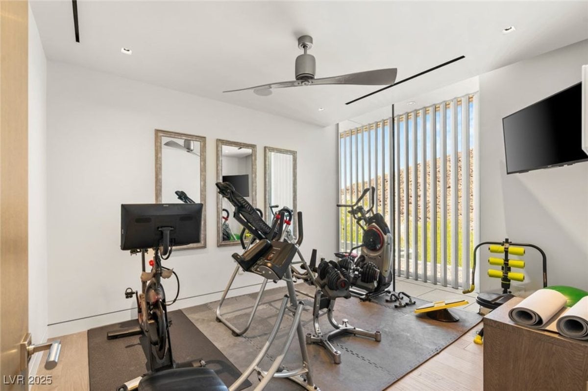 6,434 Sq. Ft. Mansion in Henderson, NV ($9,250,000)