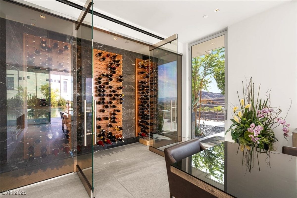6,434 Sq. Ft. Mansion in Henderson, NV ($9,250,000)