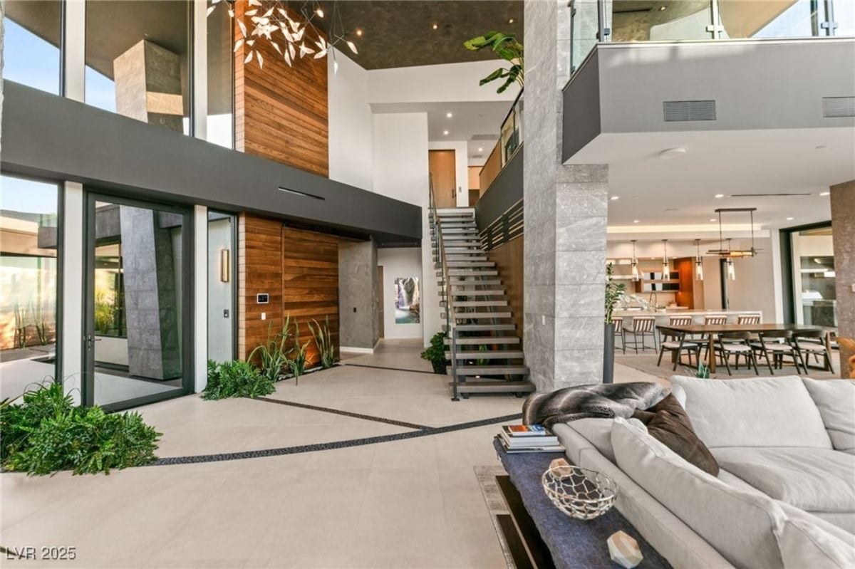 8,438 Sq. Ft. Mansion in Henderson, NV ($11,650,000)