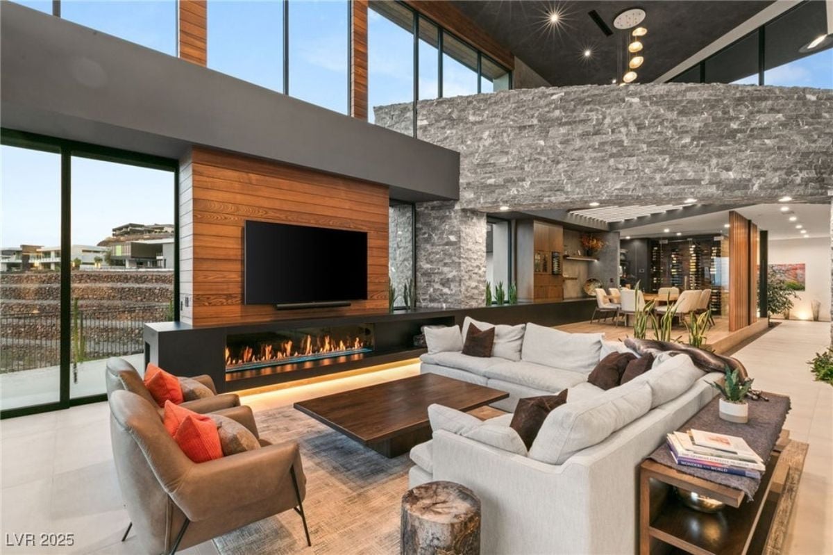 8,438 Sq. Ft. Mansion in Henderson, NV ($11,650,000)