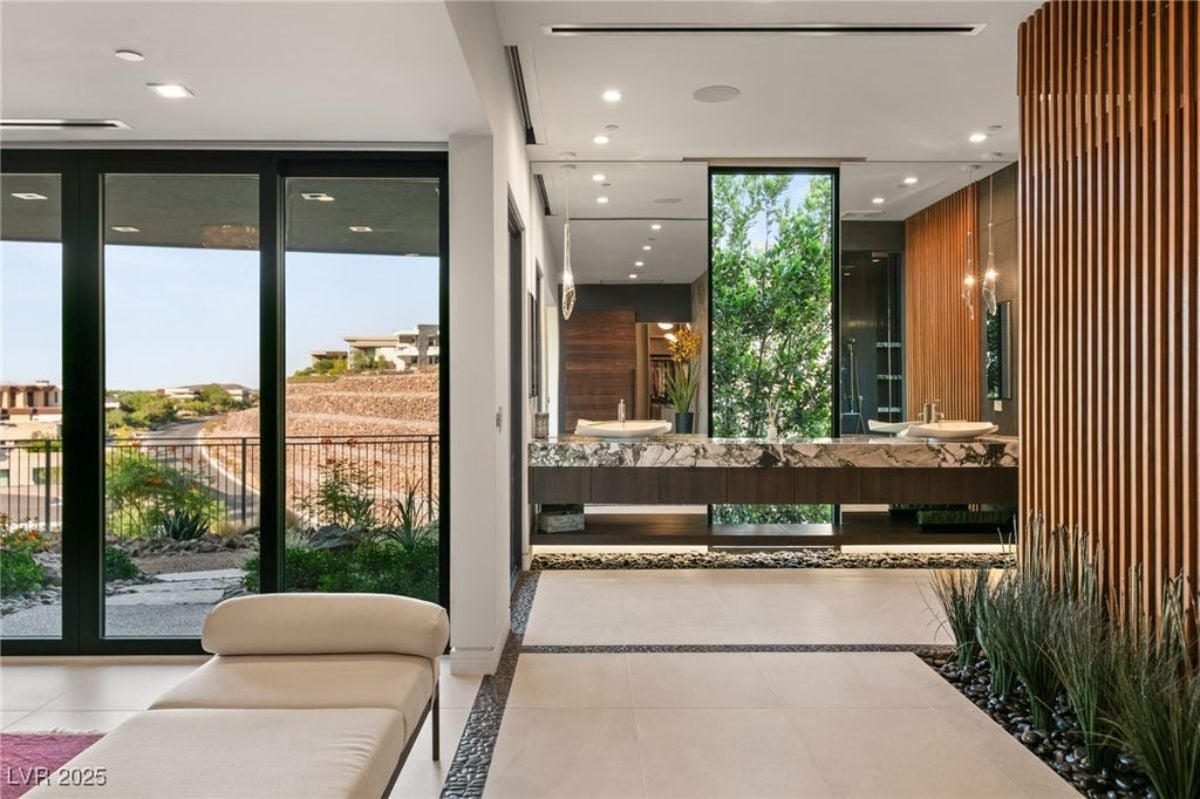 8,438 Sq. Ft. Mansion in Henderson, NV ($11,650,000)