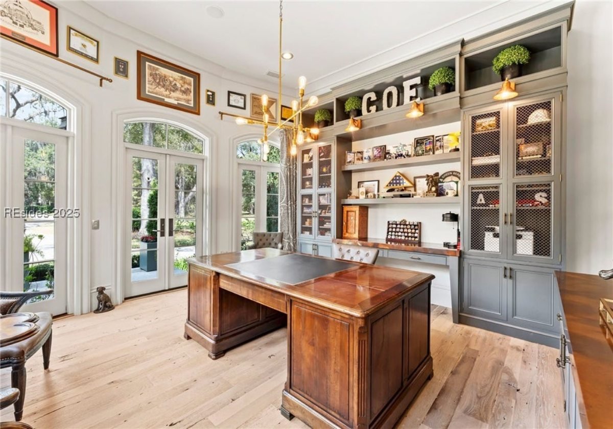 8,025 Sq. Ft. Mansion in Hilton Head Island, SC ($10,750,000)