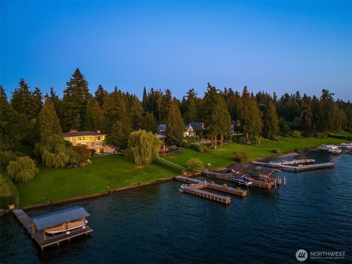 7,759 Sq. Ft. Mansion in Hunts Point, WA ($35,000,000)
