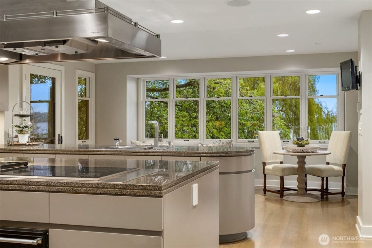 7,759 Sq. Ft. Mansion in Hunts Point, WA ($35,000,000)