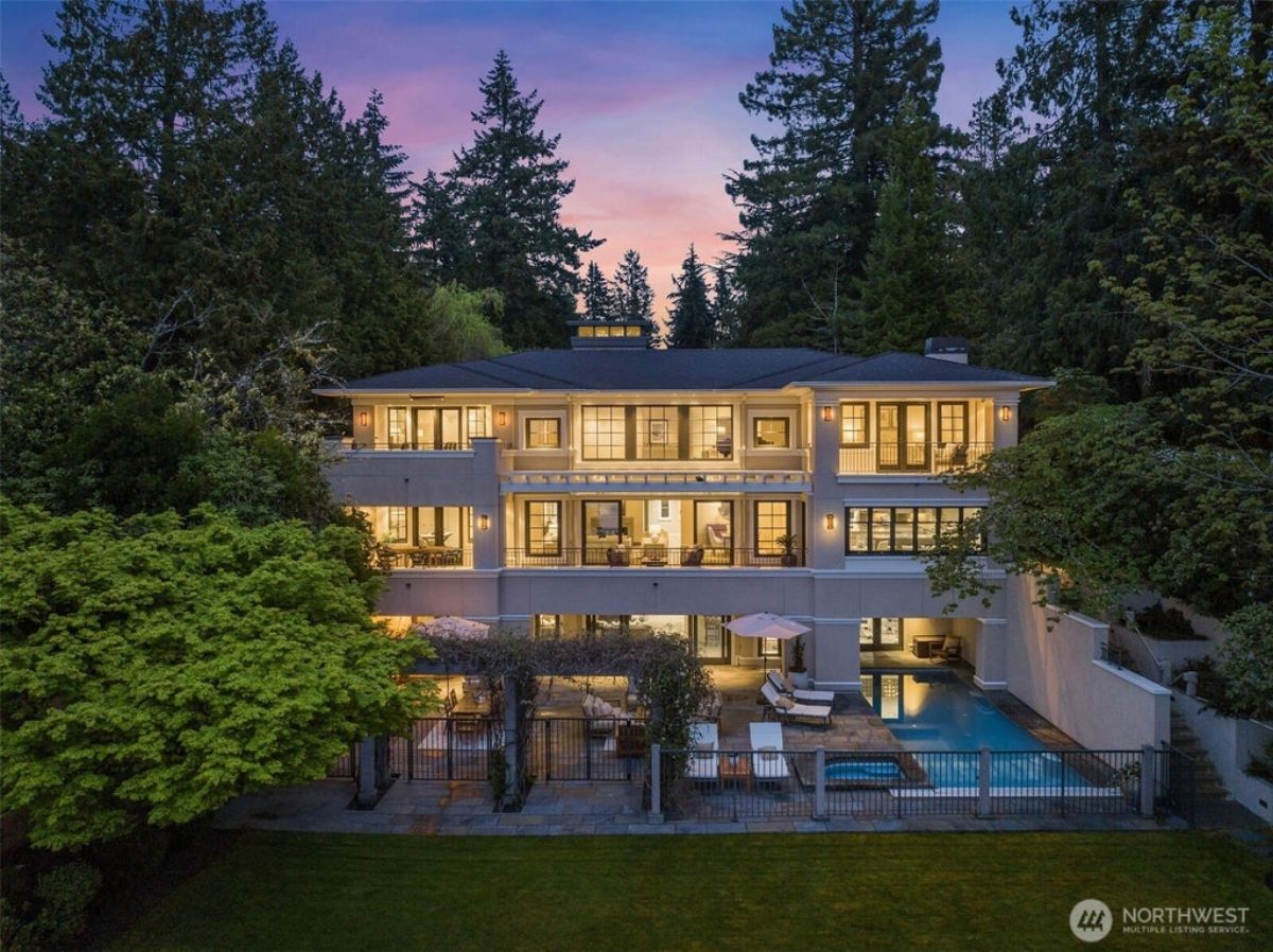 7,759 Sq. Ft. Mansion in Hunts Point, WA ($35,000,000)