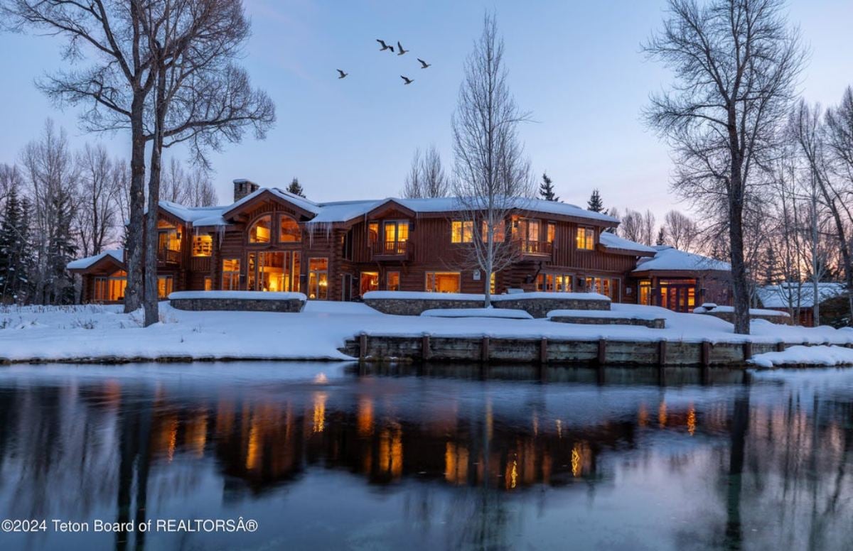 7,228 Sq. Ft. Mansion in Jackson, WY ($27,900,000)