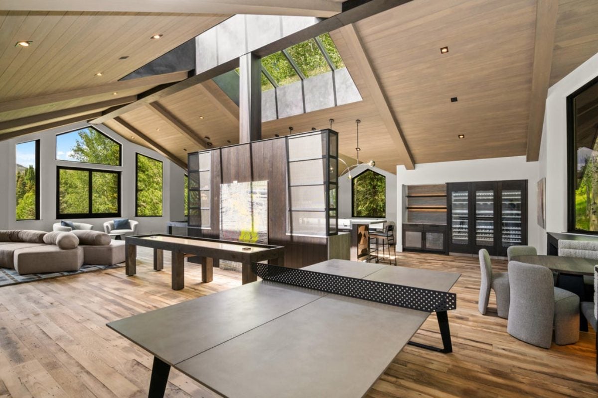 9,217 Sq. Ft. Mansion in Ketchum, ID ($13,500,000)