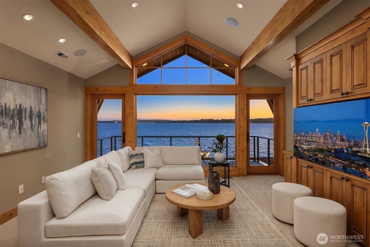 4,840 Sq. Ft. Mansion in Kirkland, WA ($11,800,000)