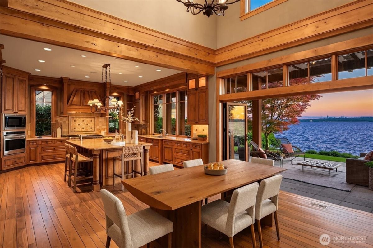 4,840 Sq. Ft. Mansion in Kirkland, WA ($11,800,000)