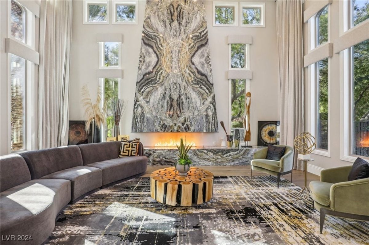 10,643 Sq. Ft. Mansion in Las Vegas, NV ($10,990,000)