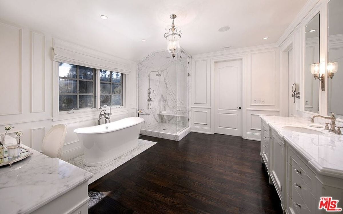 6,789 Sq. Ft. Mansion in Los Angeles, CA ($22,000,000)