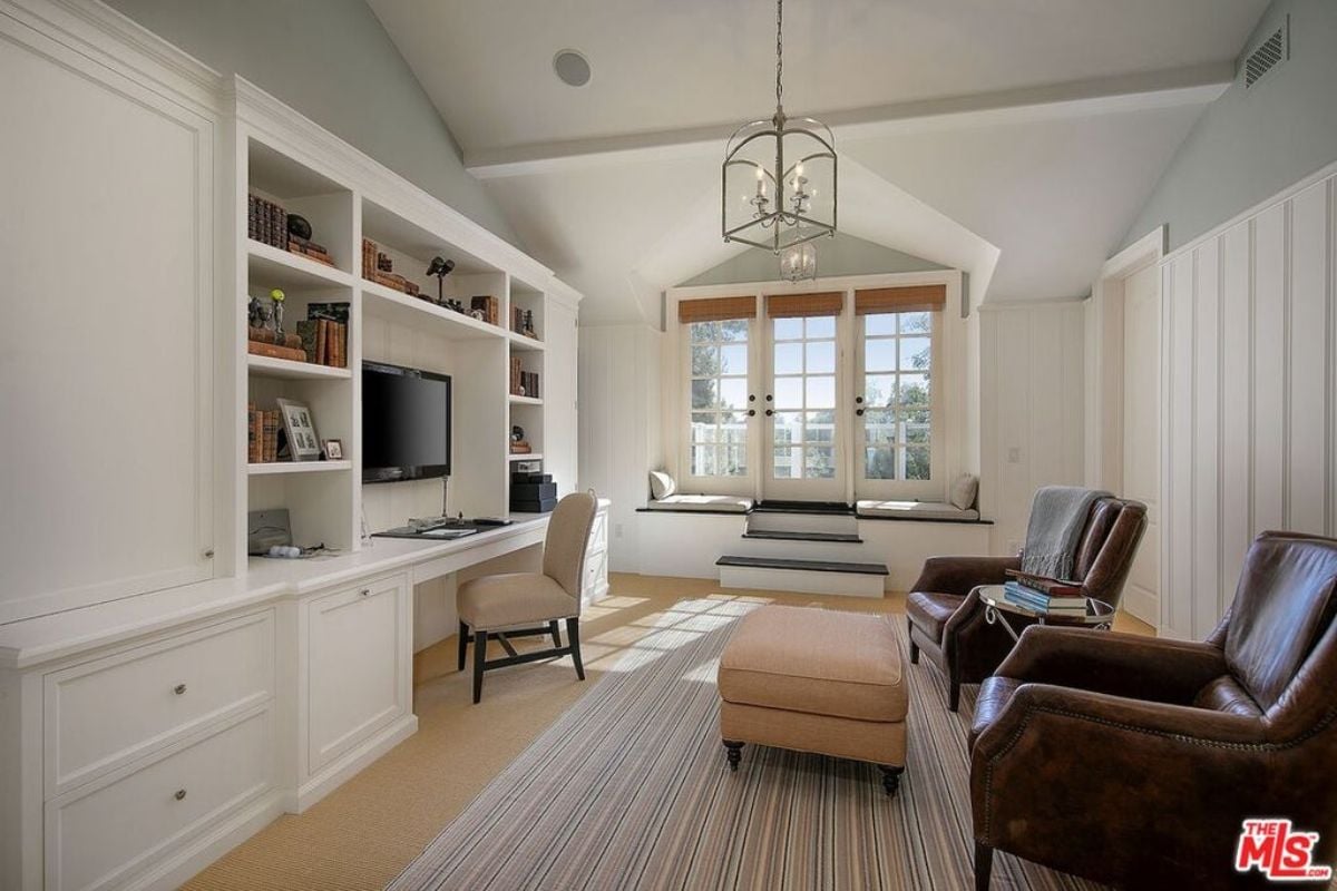 6,789 Sq. Ft. Mansion in Los Angeles, CA ($22,000,000)