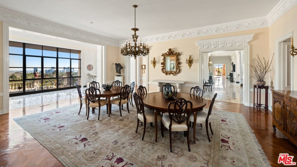 11,000 Sq. Ft. Mansion in Los Angeles, CA ($34,750,000)
