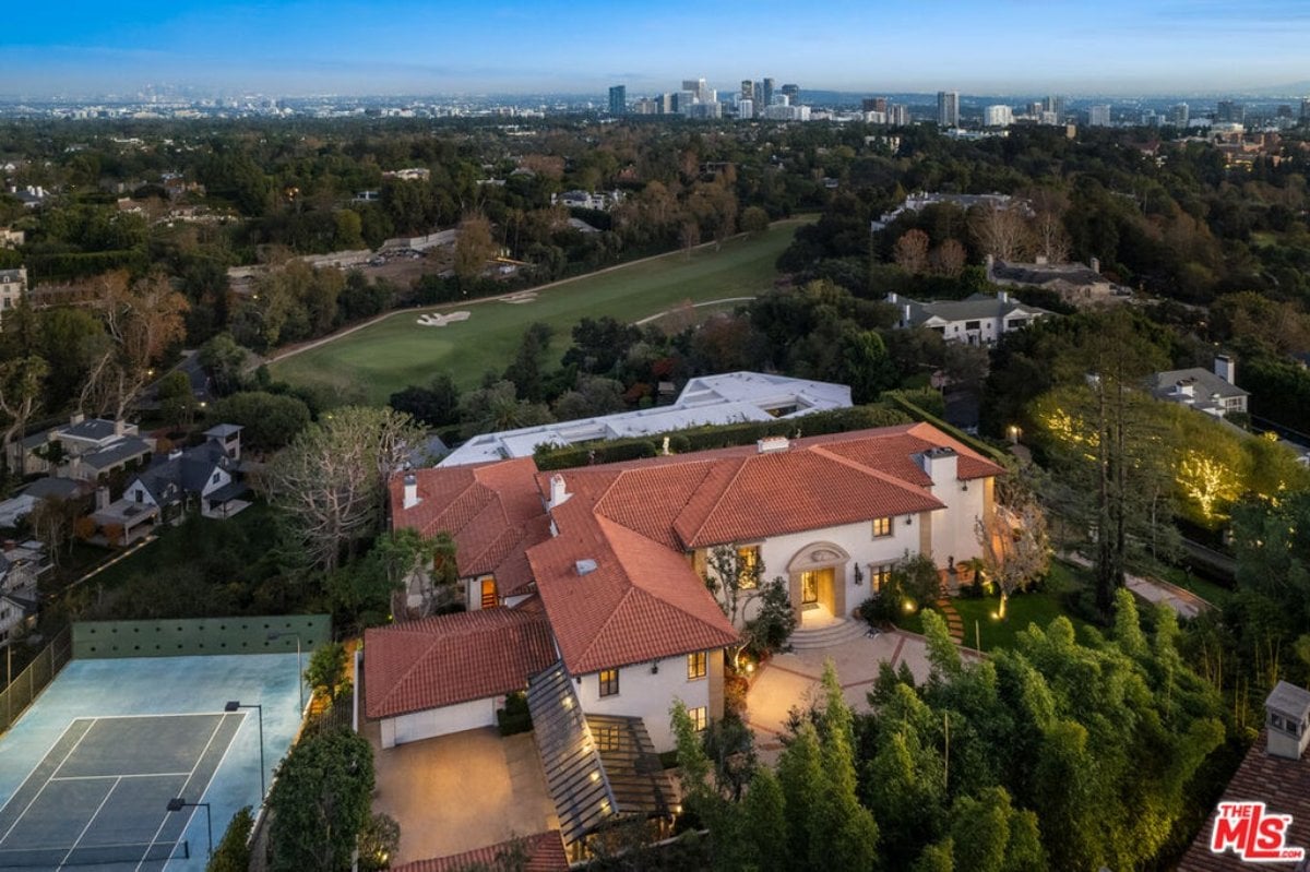 11,000 Sq. Ft. Mansion in Los Angeles, CA ($34,750,000)