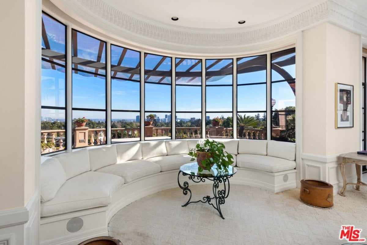 11,000 Sq. Ft. Mansion in Los Angeles, CA ($34,750,000)