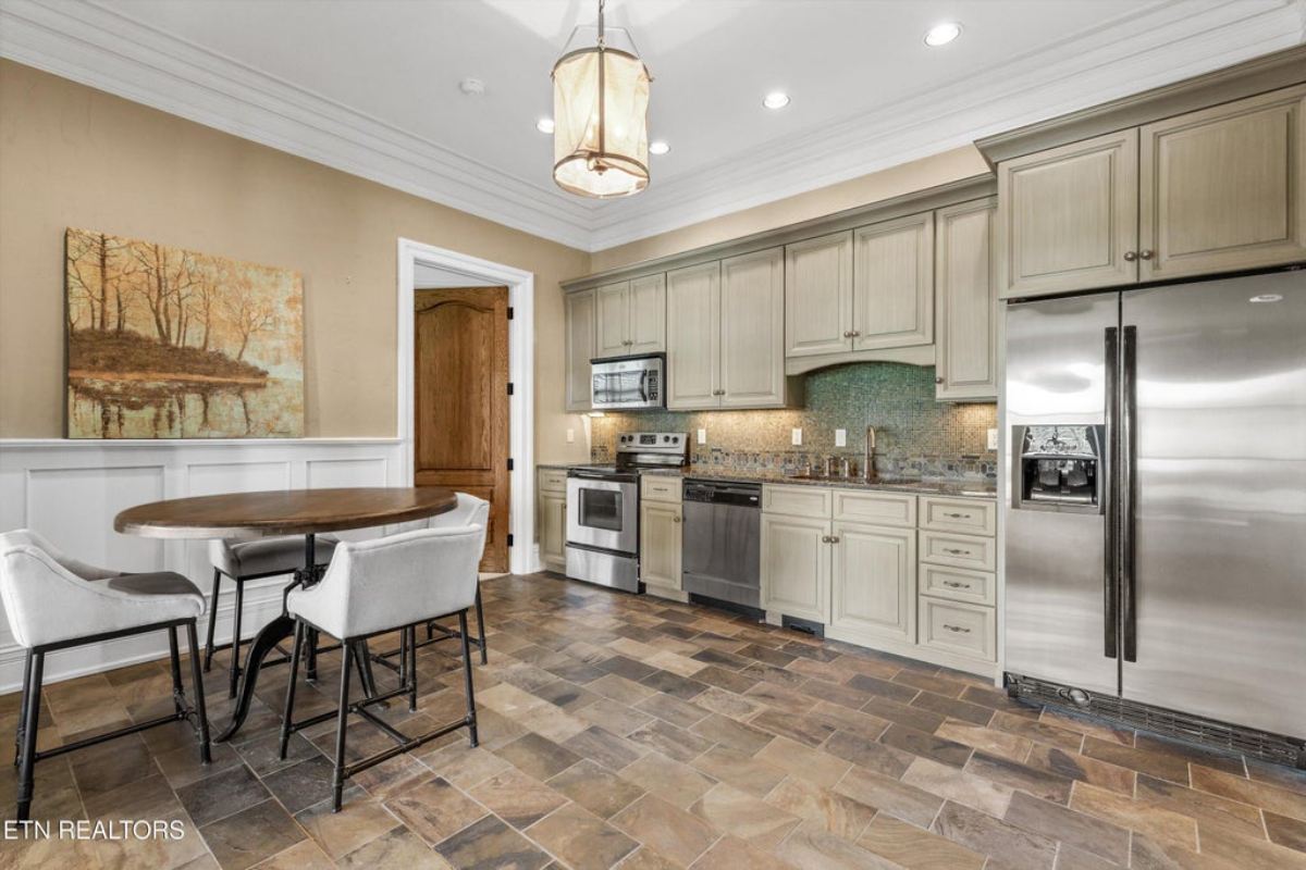 13,361 Sq. Ft. Mansion in Louisville, TN ($7,950,000)