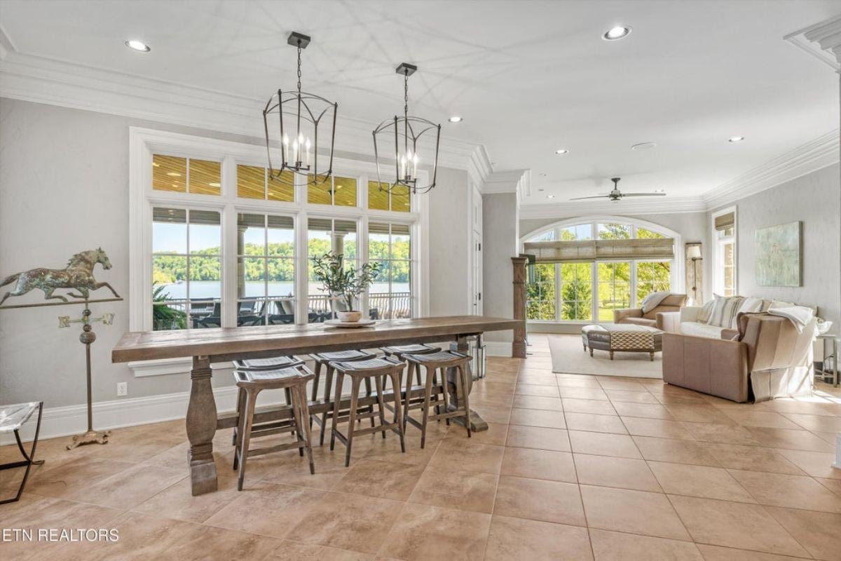 13,361 Sq. Ft. Mansion in Louisville, TN ($7,950,000)