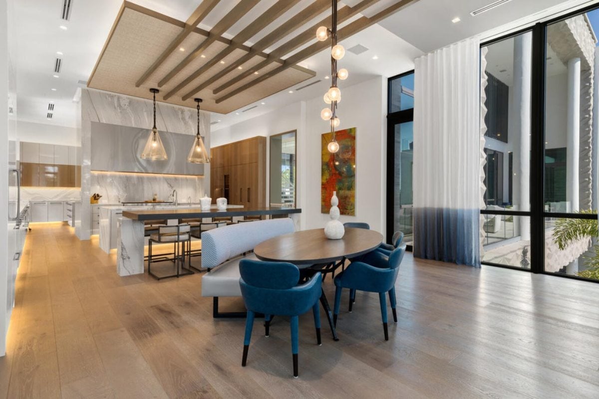 16,582 Sq. Ft. Mansion in Manalapan, FL ($84,888,000)