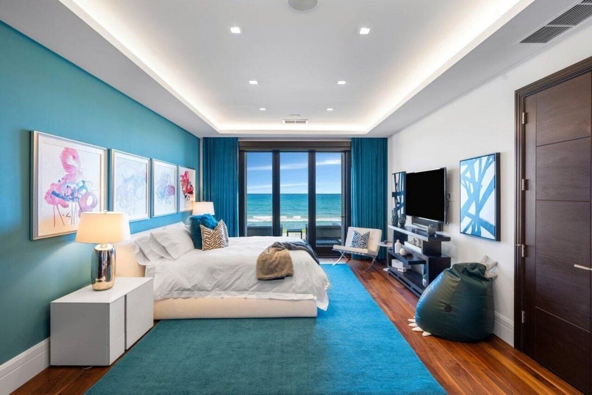 29,485 Sq. Ft. Mansion in Manalapan, FL ($150,000,000)