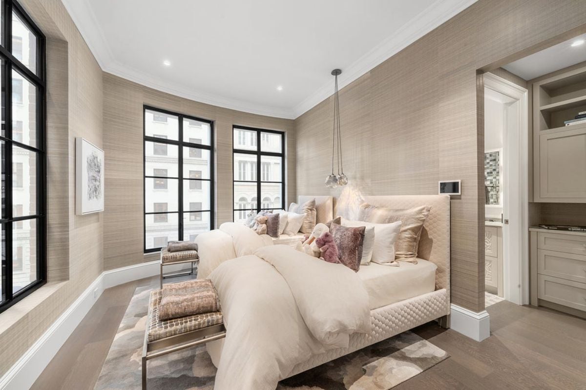 9,200 Sq. Ft. Mansion in Manhattan, NY ($26,950,000)