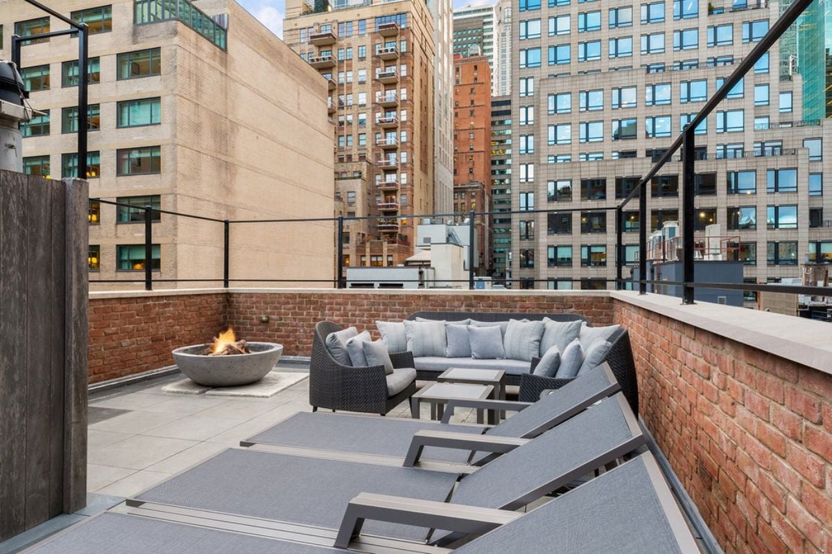 9,200 Sq. Ft. Mansion in Manhattan, NY ($26,950,000)