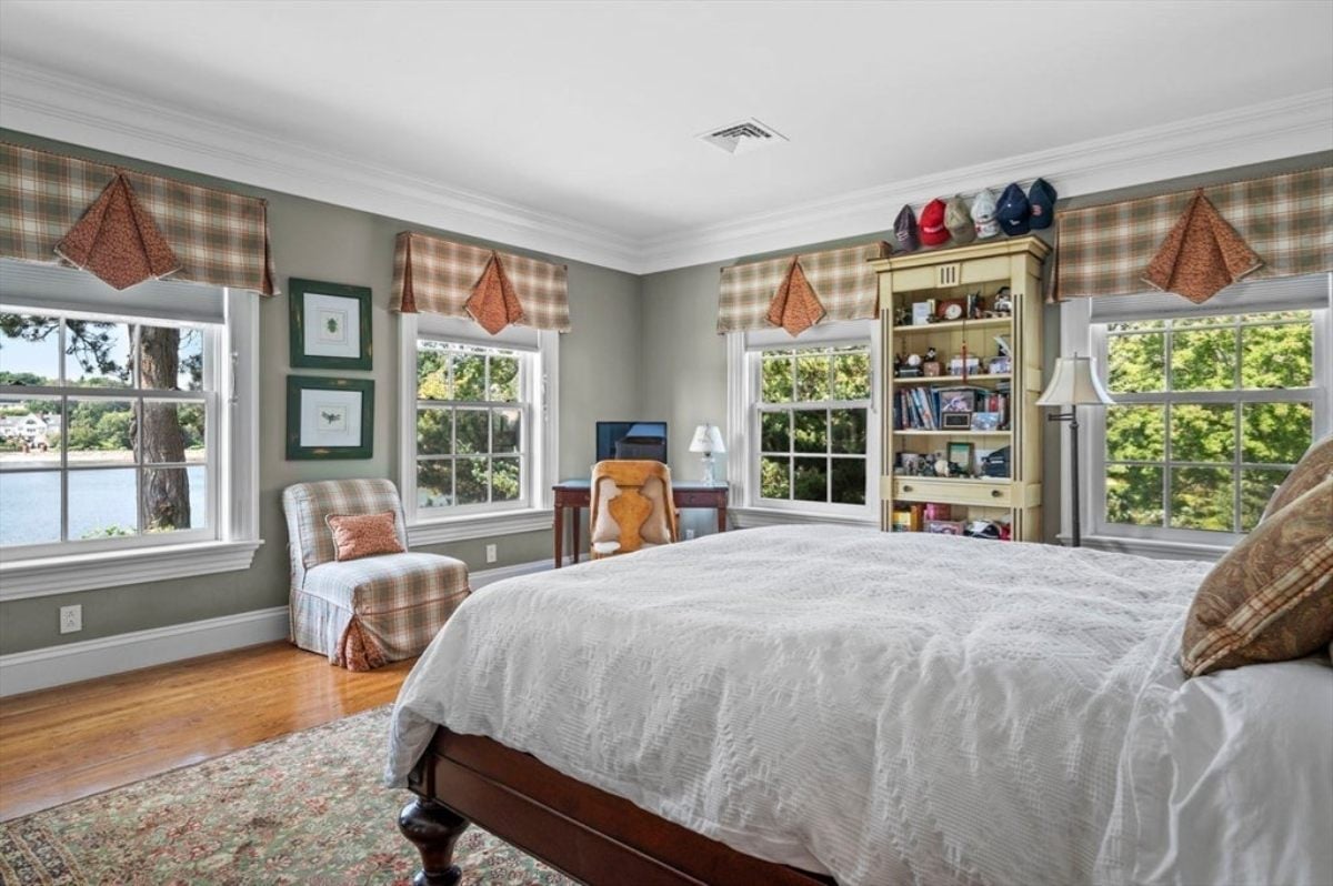 9,586 Sq. Ft. Mansion in Marblehead, MA ($18,000,000)