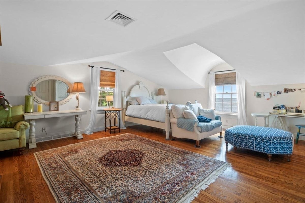 9,586 Sq. Ft. Mansion in Marblehead, MA ($18,000,000)