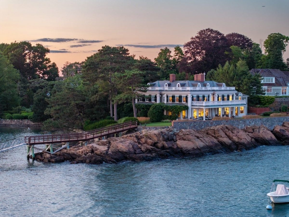 9,586 Sq. Ft. Mansion in Marblehead, MA ($18,000,000)
