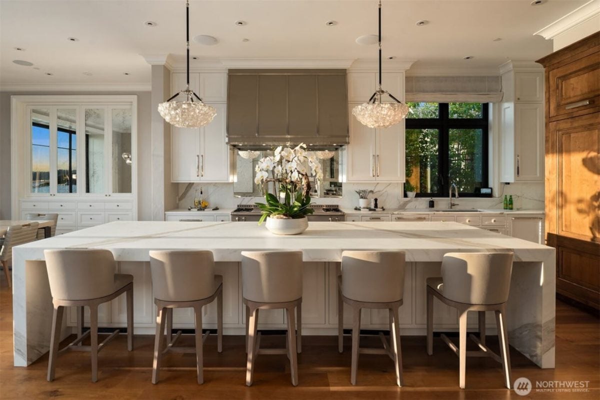 9,720 Sq. Ft. Mansion in Mercer Island, WA ($29,000,000)